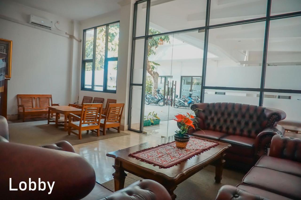 Al Ashri Inn By Urban Yogyakarta Dış mekan fotoğraf