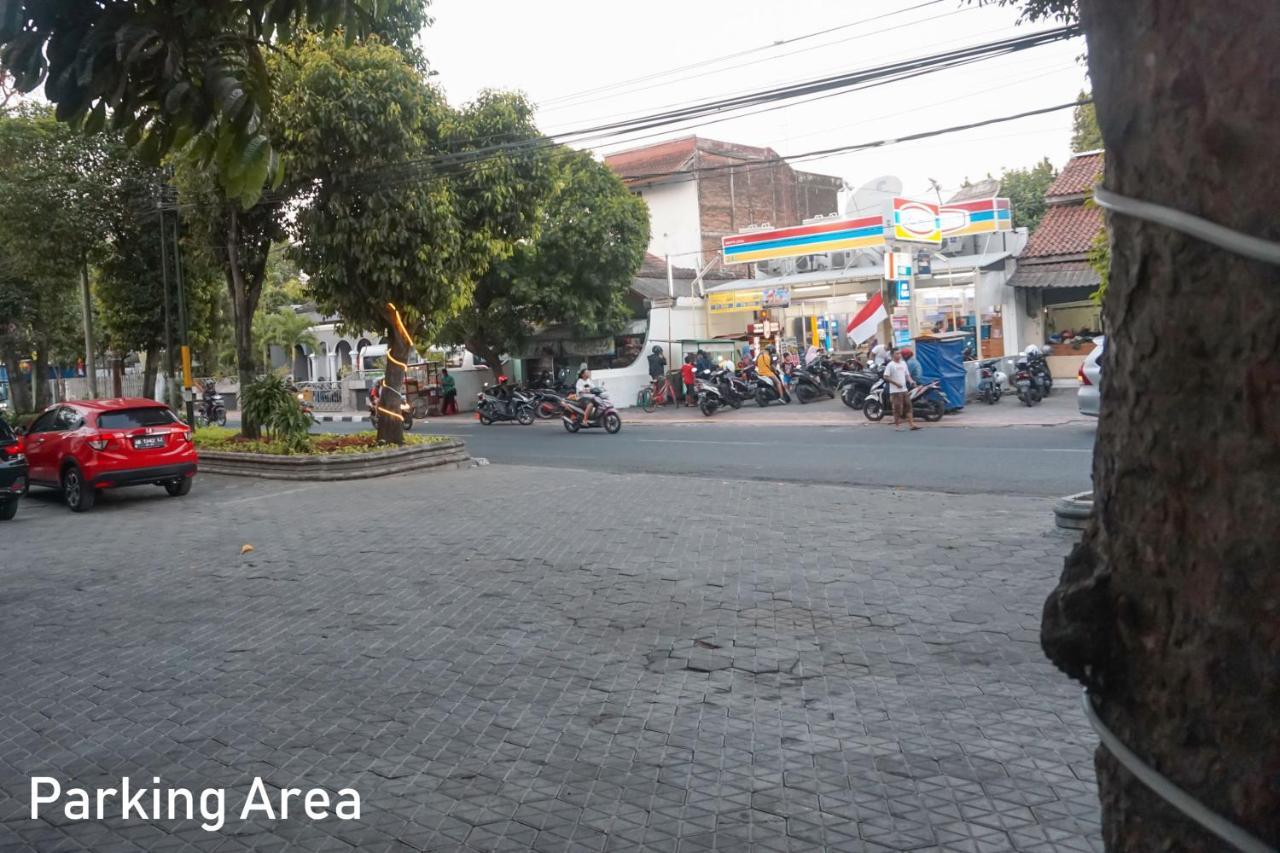 Al Ashri Inn By Urban Yogyakarta Dış mekan fotoğraf